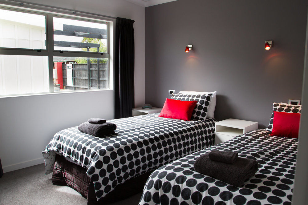 Two Four Cologne Villa Martinborough Luaran gambar