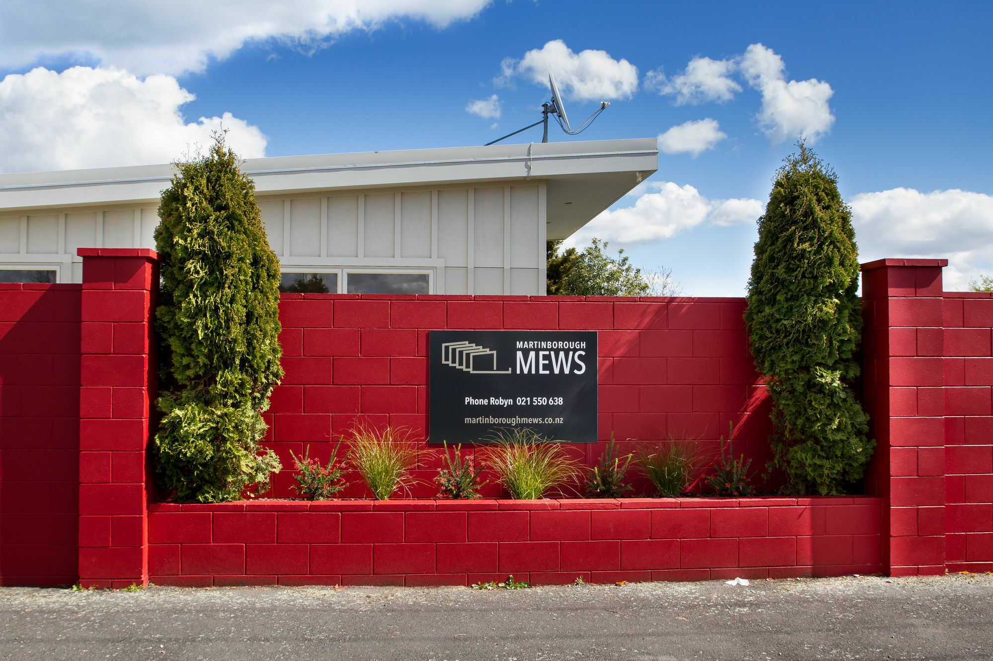 Two Four Cologne Villa Martinborough Luaran gambar